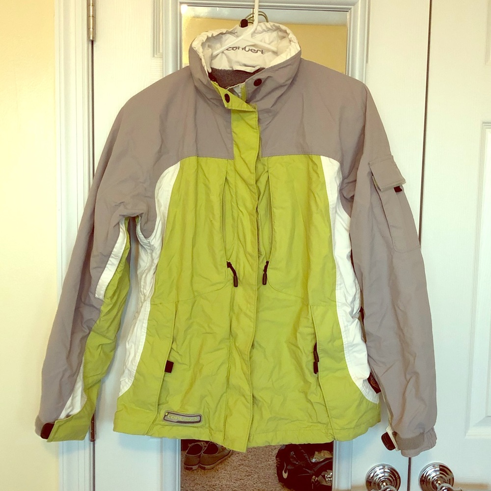 Gray/Lime Green Women’s Columbia Ski Jacket